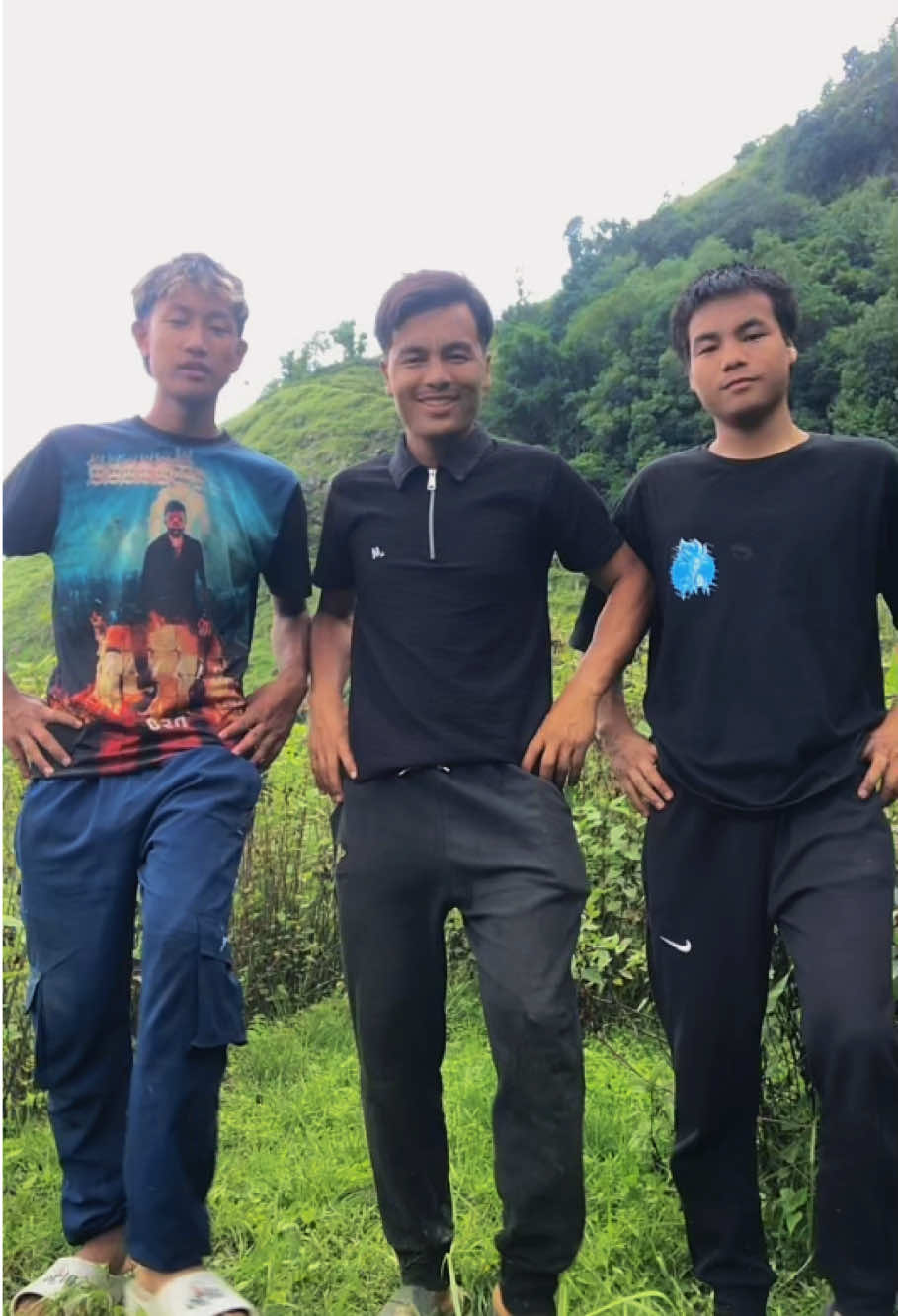 @लोकेश मगर🧿🌿