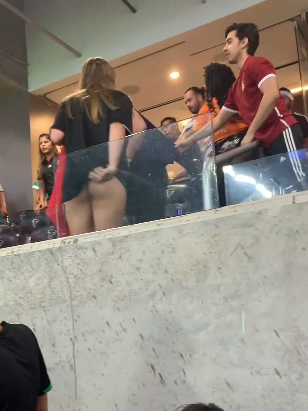 @LEAA113
