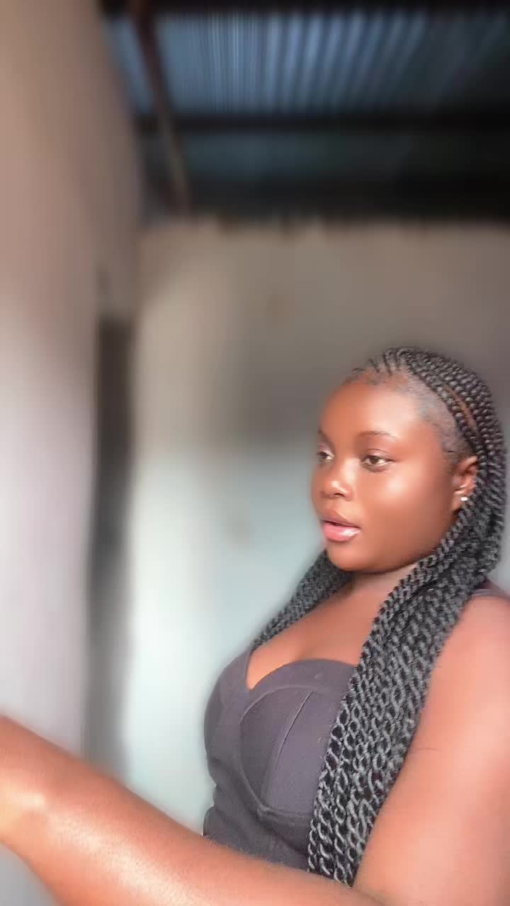 @Eliana Menga