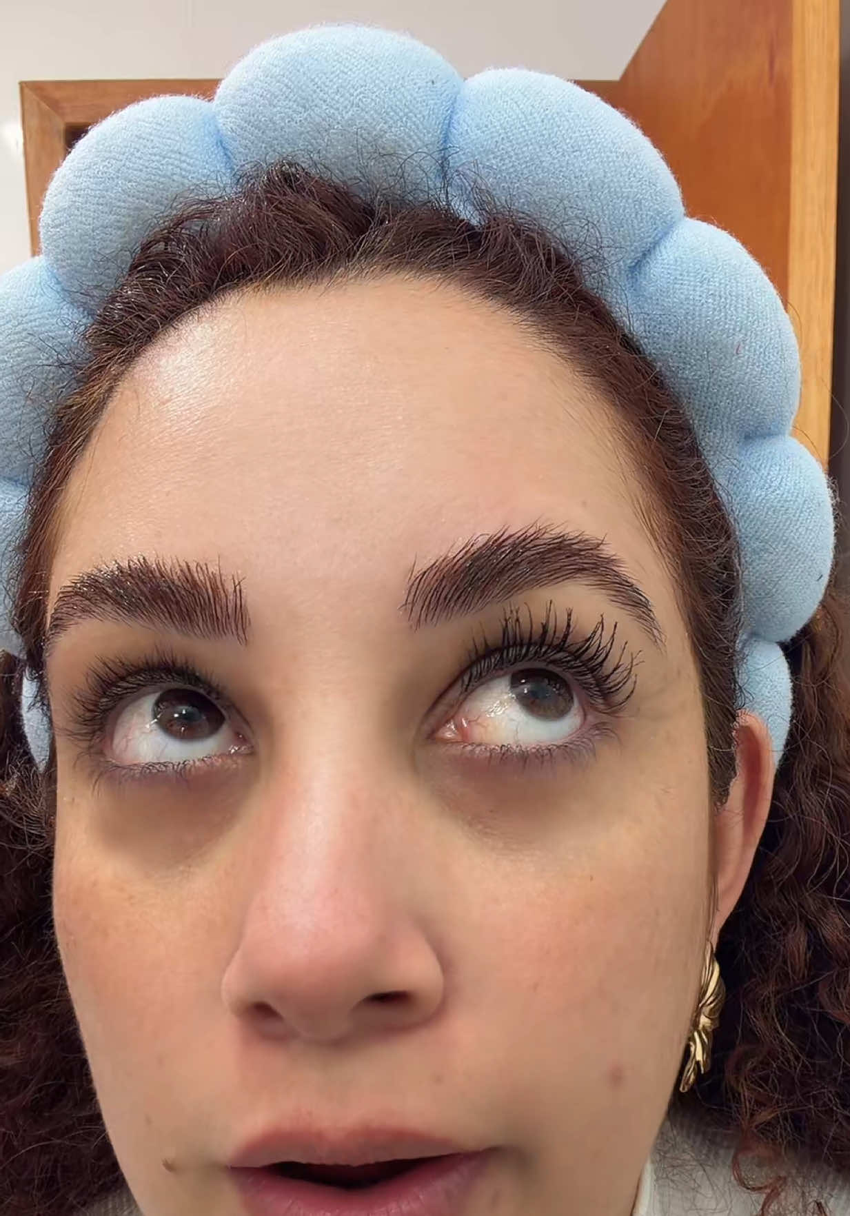 @Nívia Monise