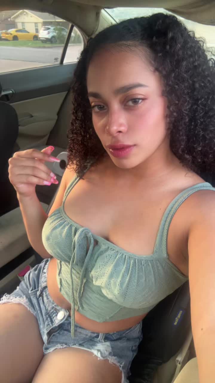 @Daniela Alejandra