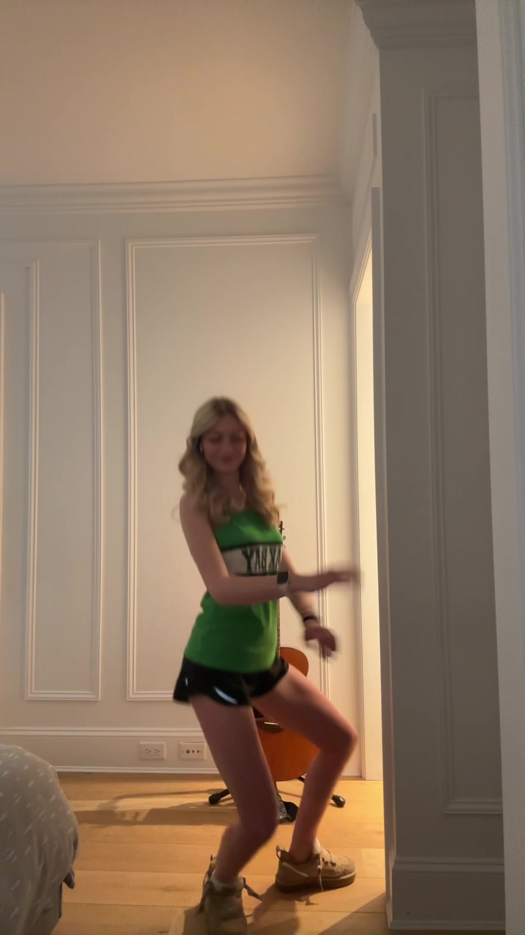 @Averyy