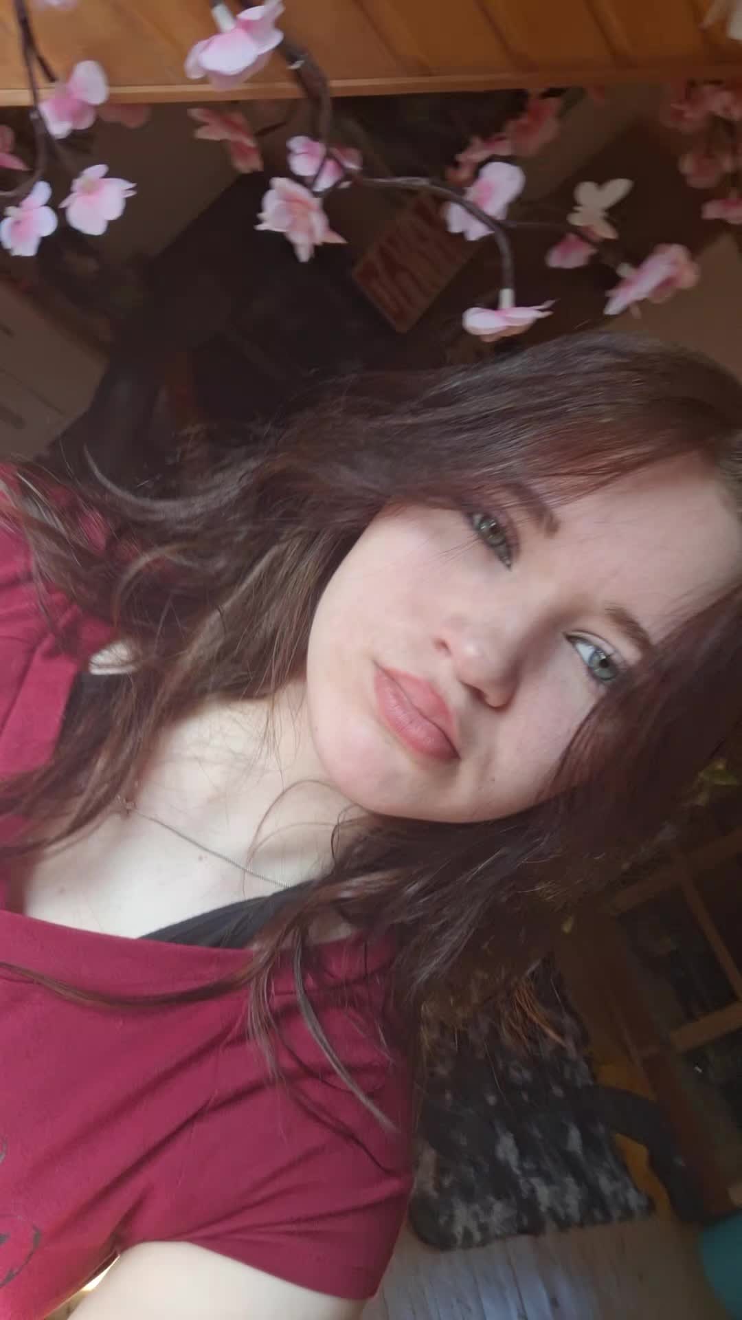 @~★~
