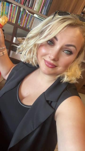 @Lili