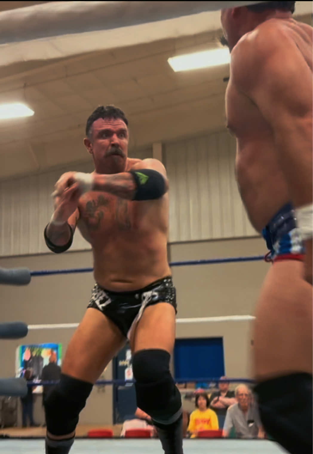 @Top Hand Damo McCullough