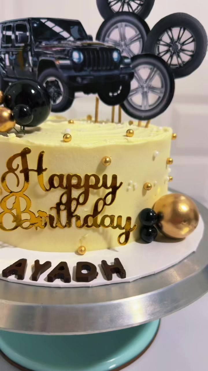 @nizhacakenbake