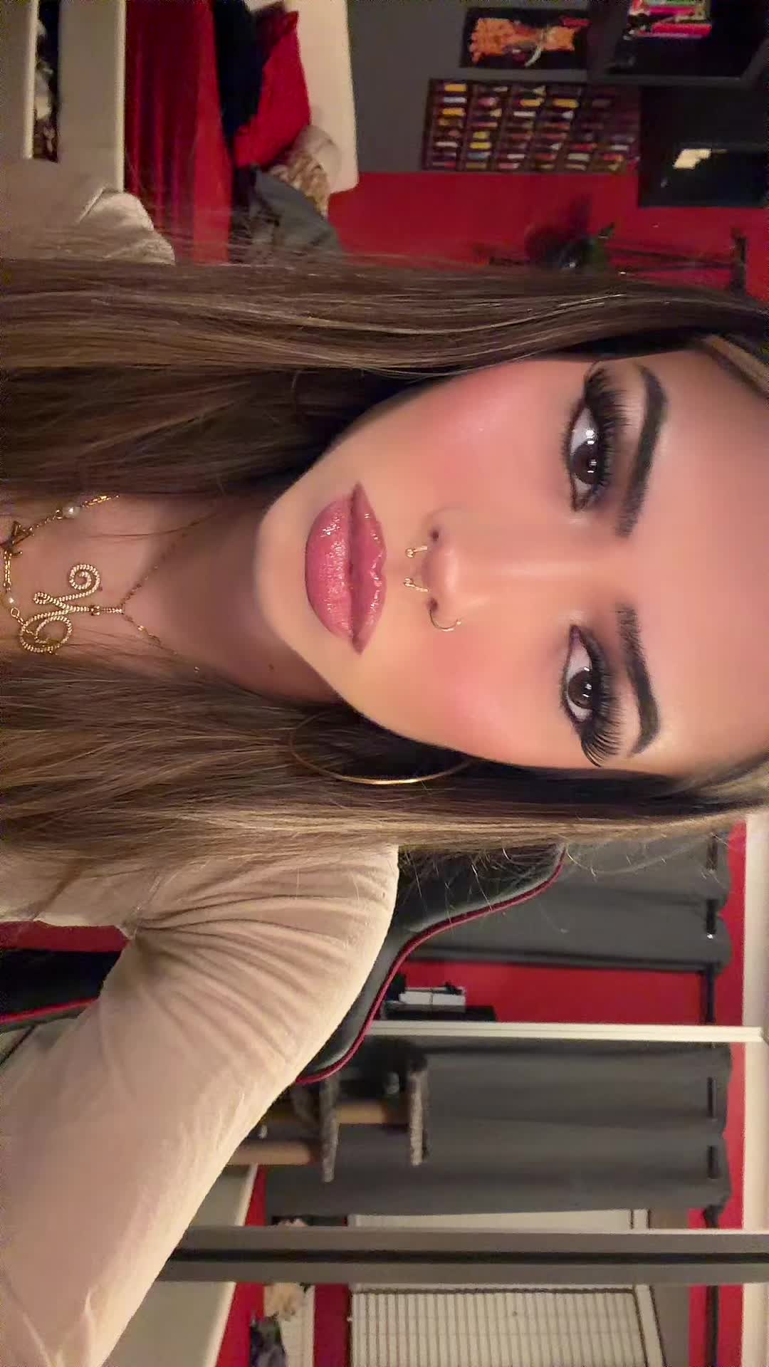 @⠀ ⠀ ⠀ ⠀ ⠀ ⠀nikki