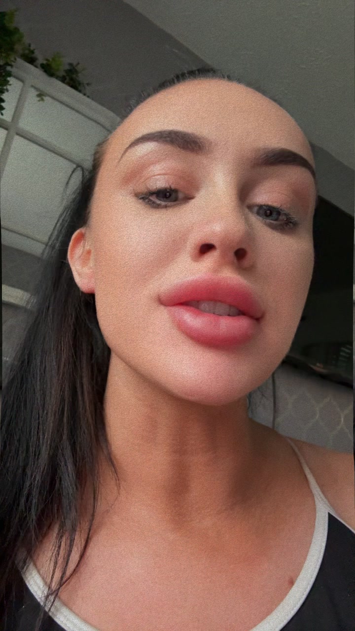 @JADE MARIE
