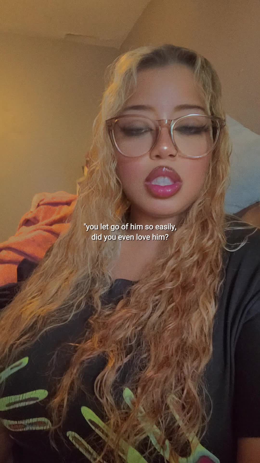 @Honeydoee