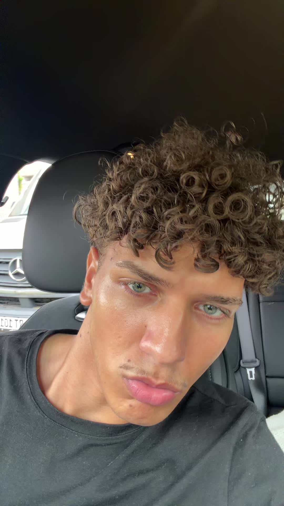 @JJ