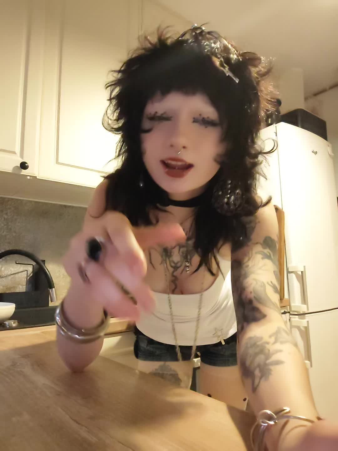 @𝖛𝖎𝖈𝖙𝖔𝖗𝖎𝖆