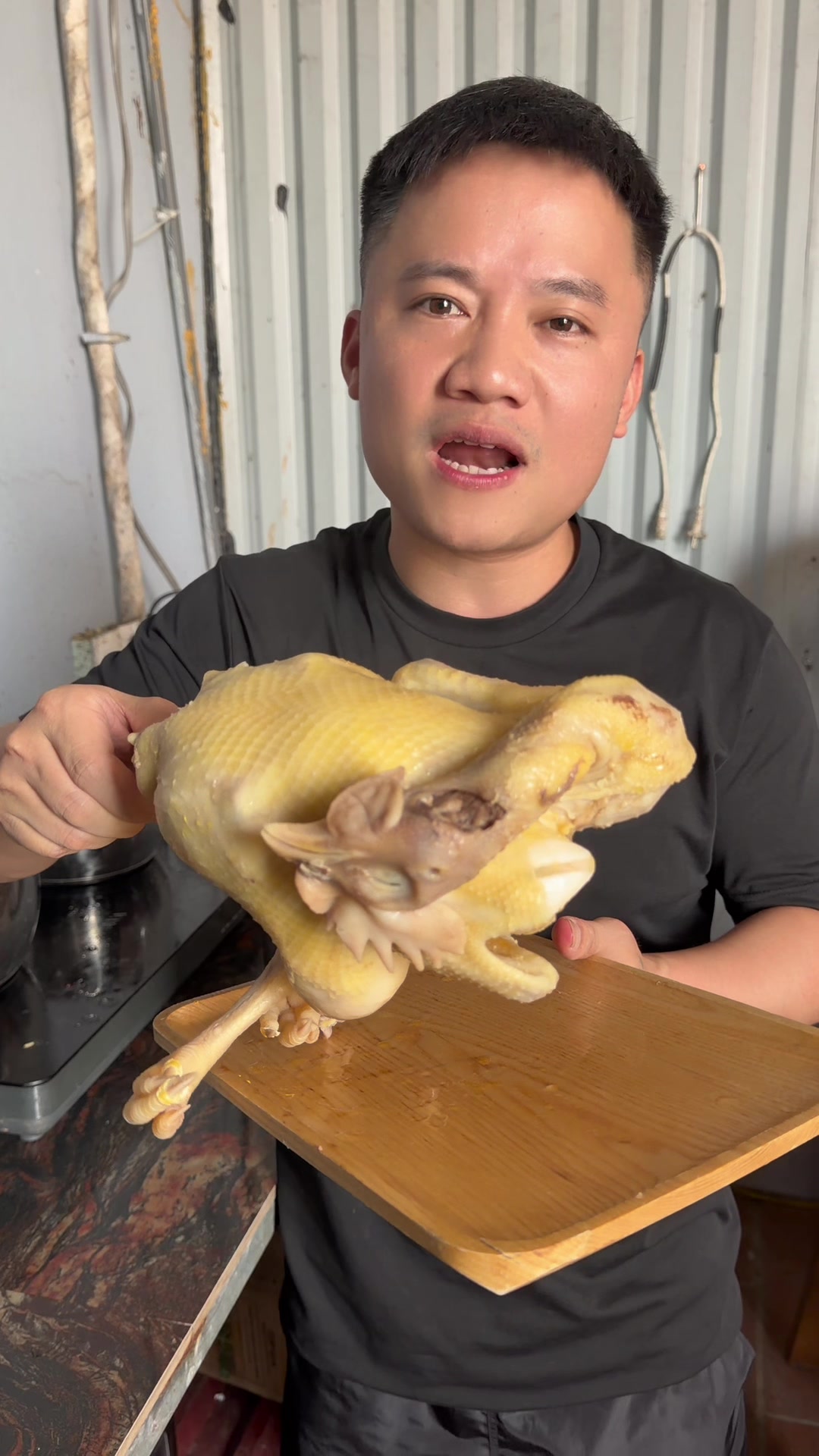 @Nguyễn Văn Hậu (Hậu Troll)