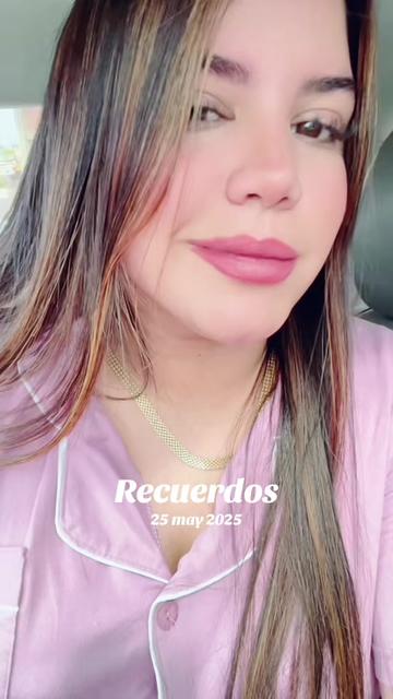 @María