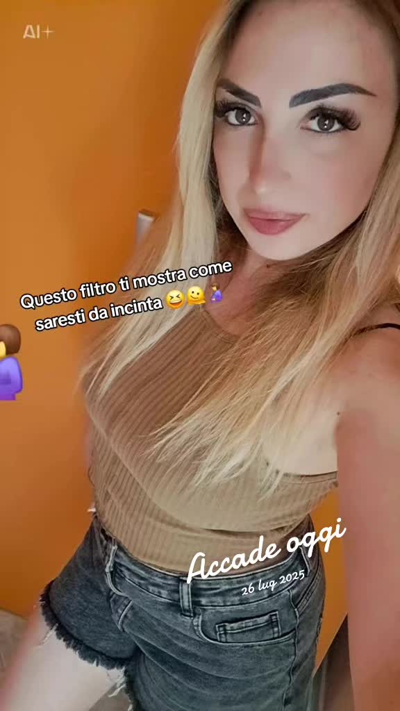 @Fabiana &bull; Ti segue