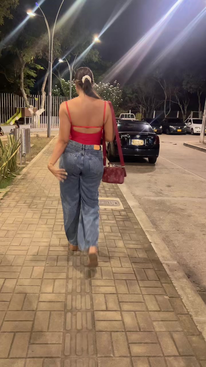 @Andrea Araque