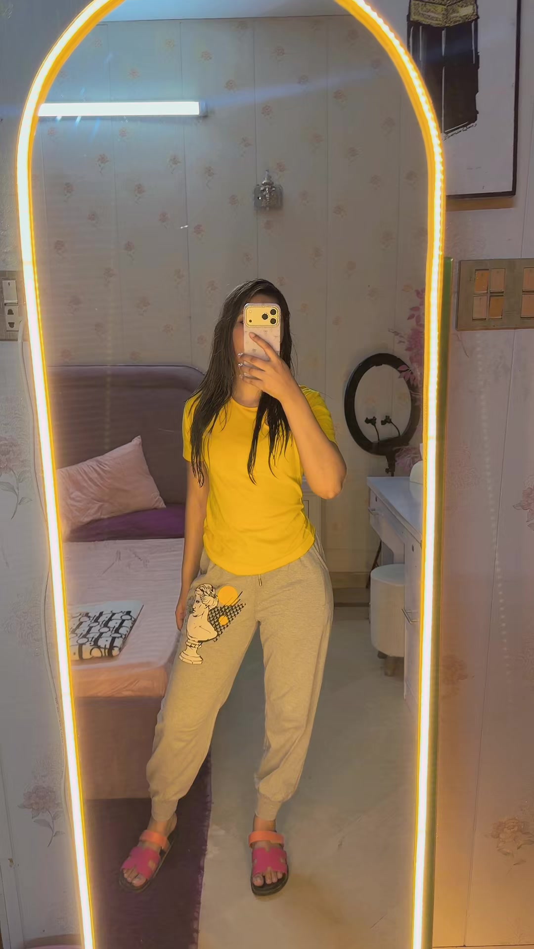 @Sana Hashmi