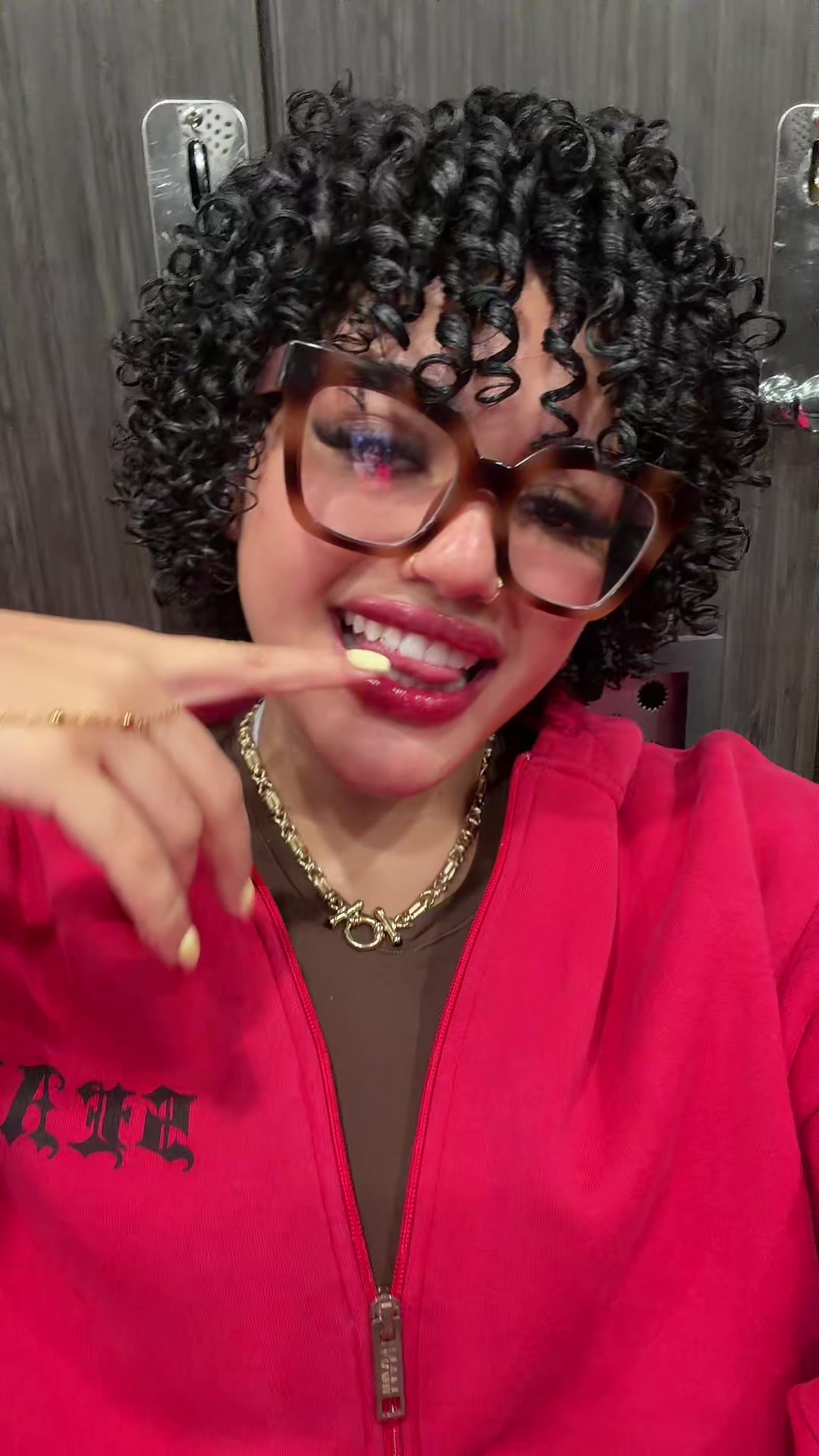 @alondradelmarcruz