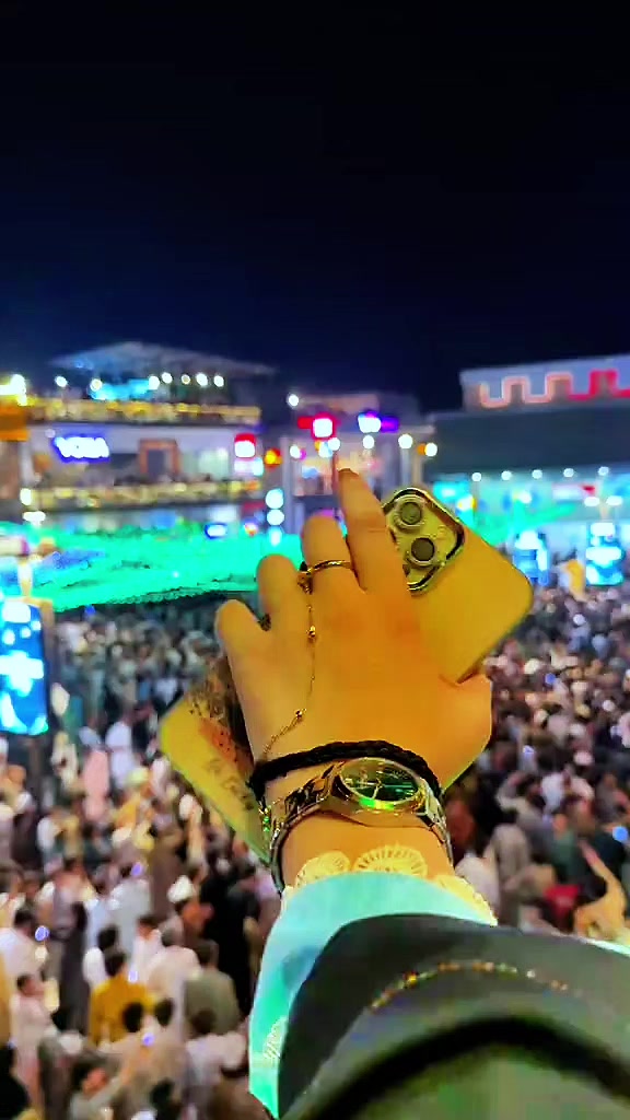 @𝑳𝒂𝒊𝒍𝒂_𝒔𝒘𝒂𝒕𝒊🦅