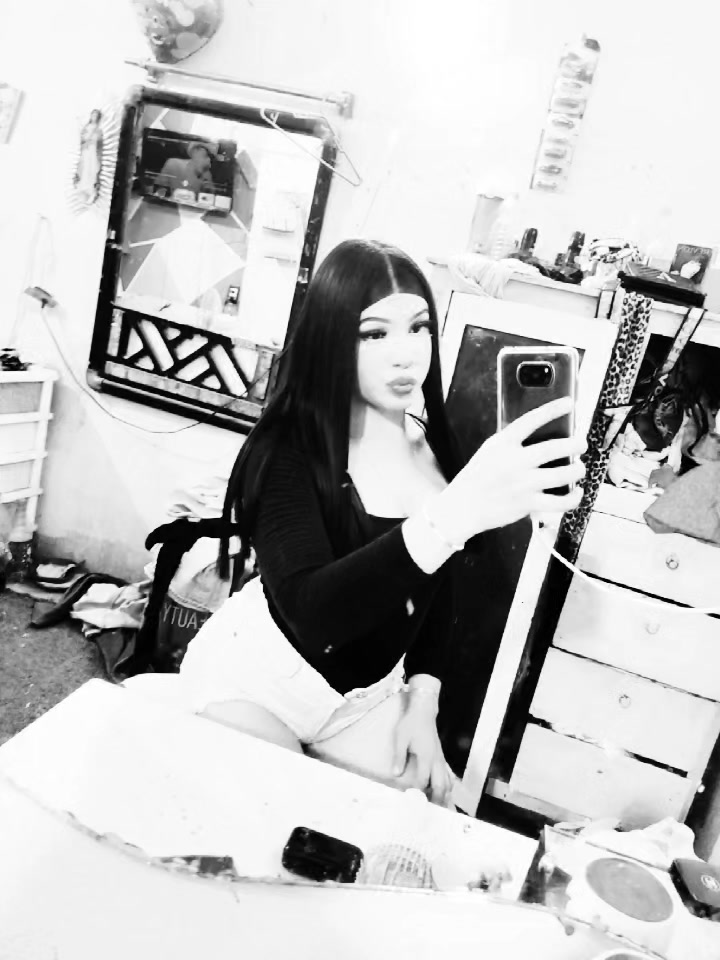 @DEVANI🎀