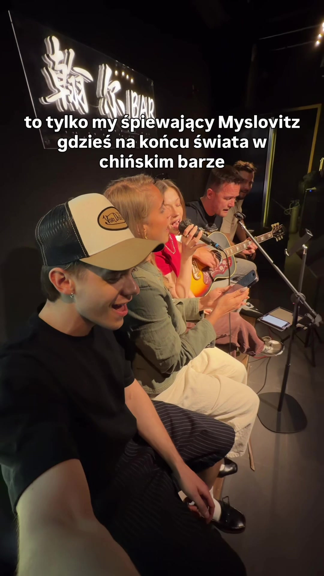 @kubaszmajkowsky
