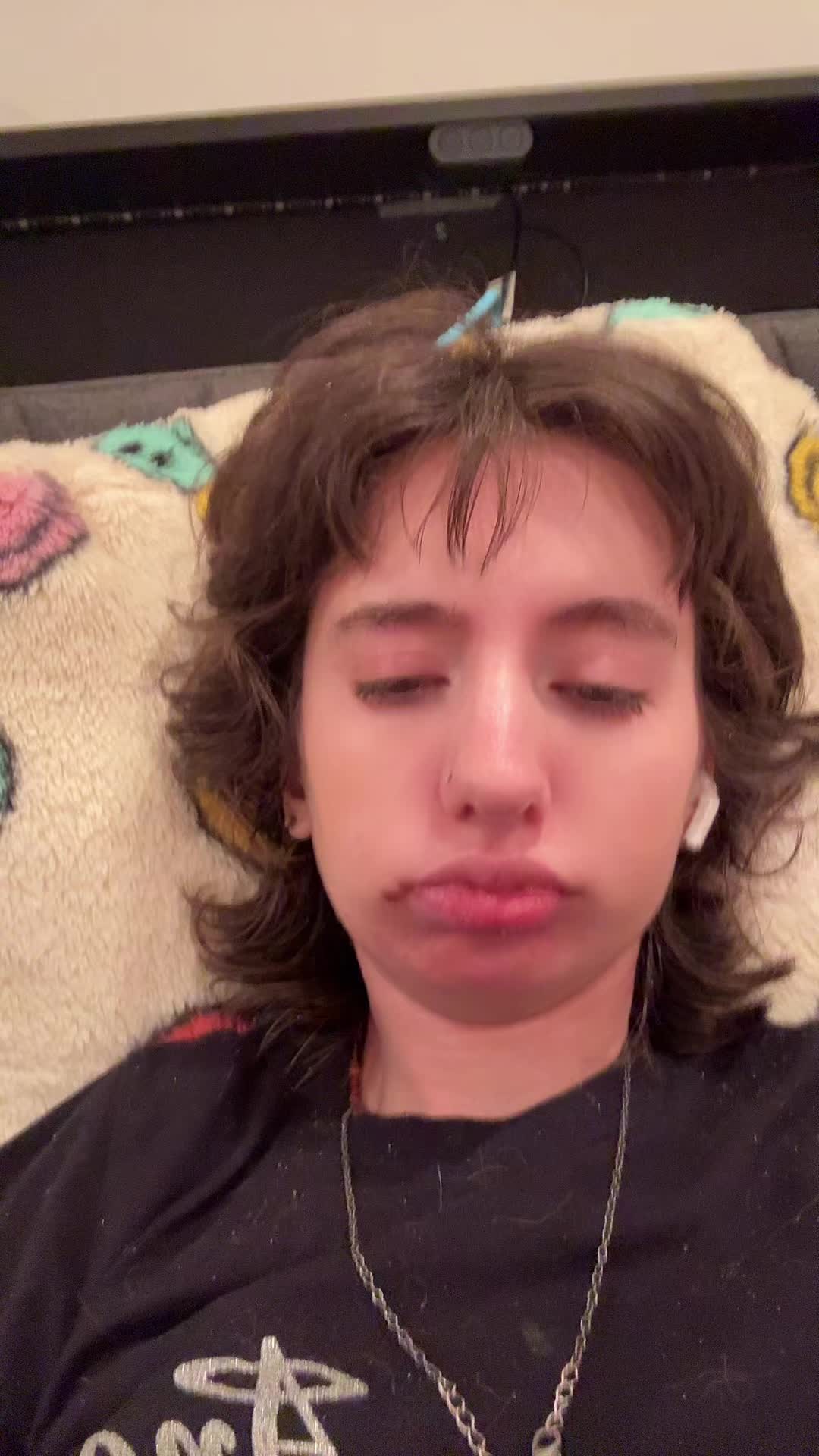 @Ur favorite_brunette