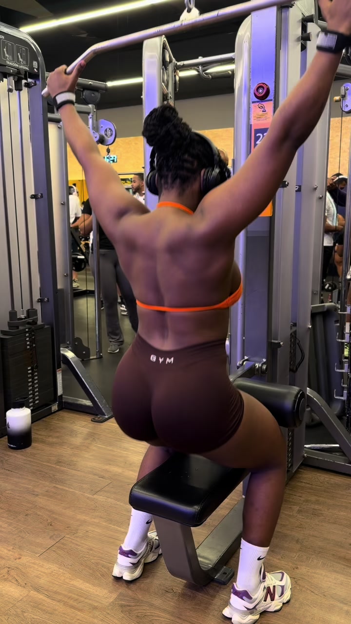 @CharleeserdjooB