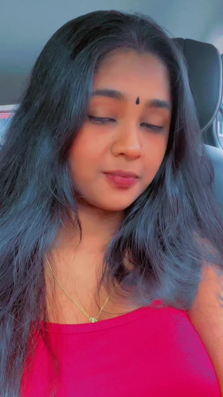@𓃬RUBASHINI𓃬