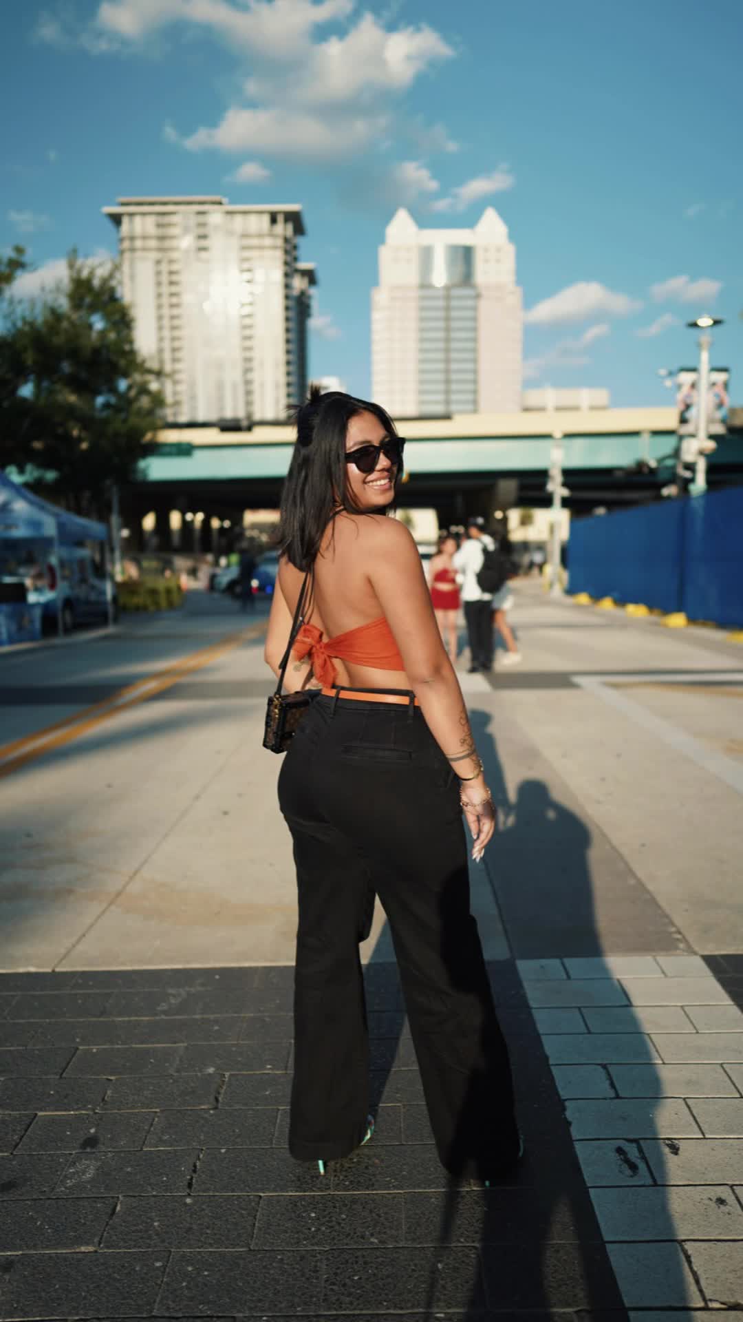 @𝙷𝙴𝙻. 🥀