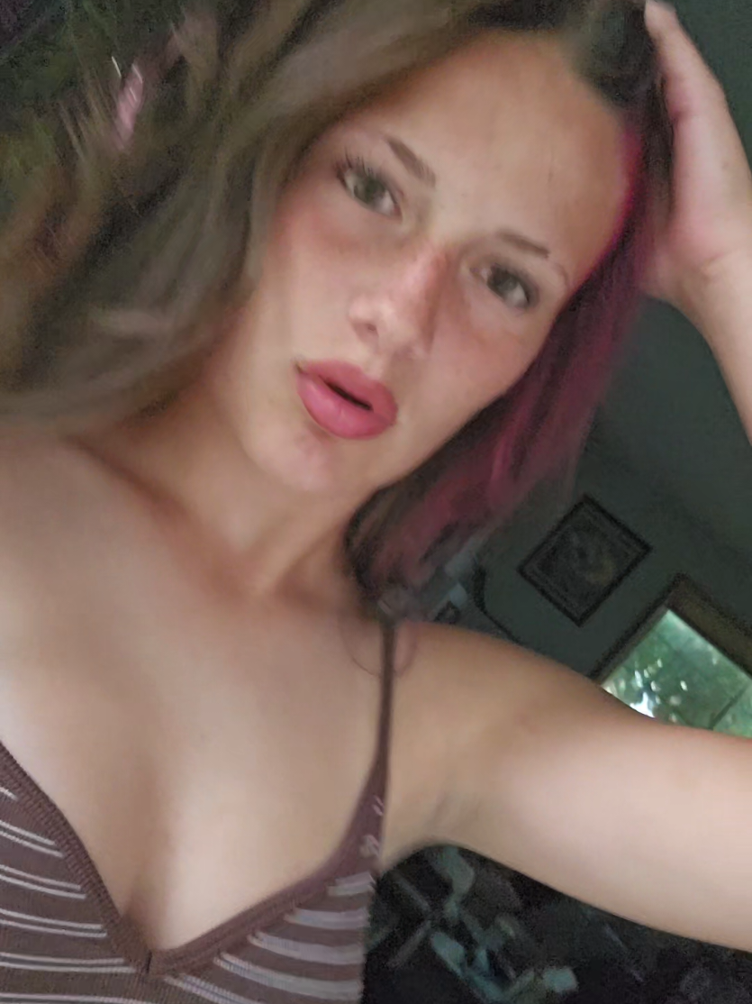 @adalynn.