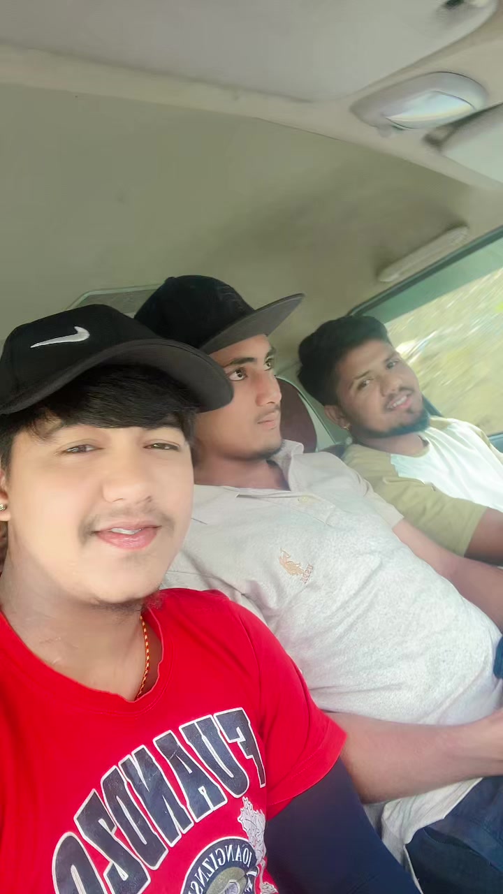 @its_me_santosh859