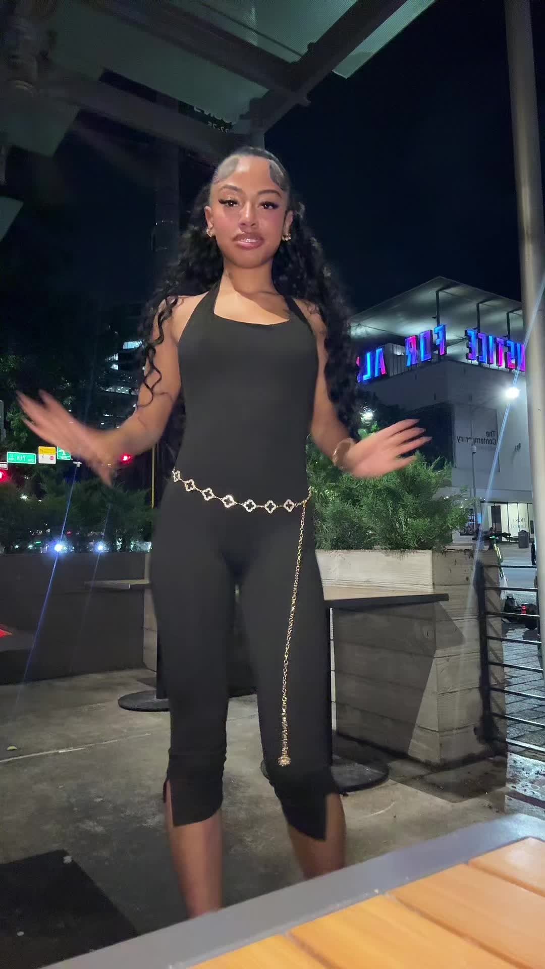 @sexyscorpiowlrd