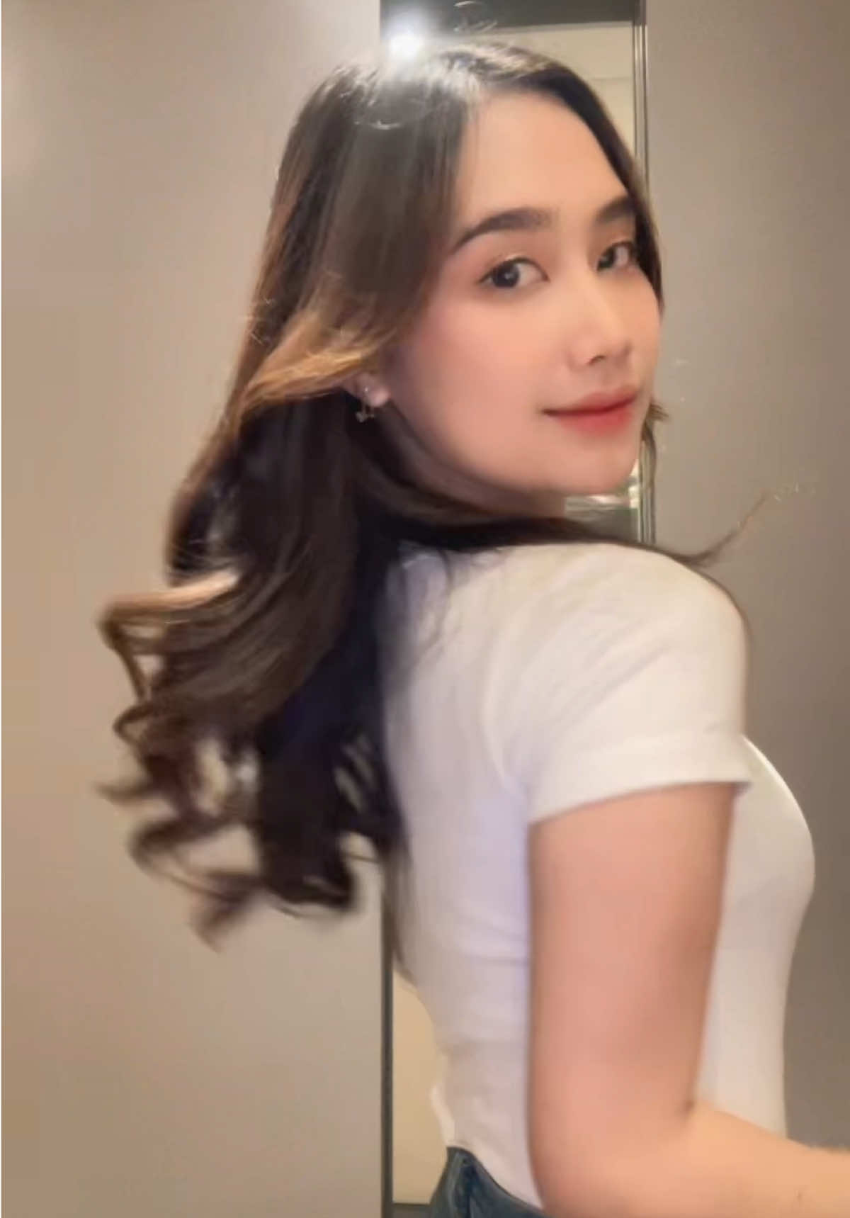 @zahrafayzaa