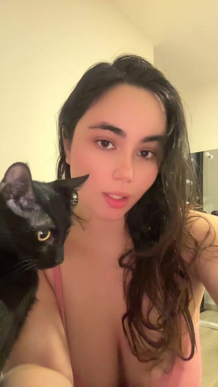 @Alejandra Criscuolo 🍒