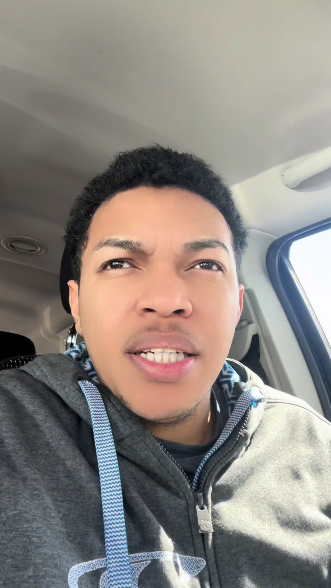 @Philjolitho25
