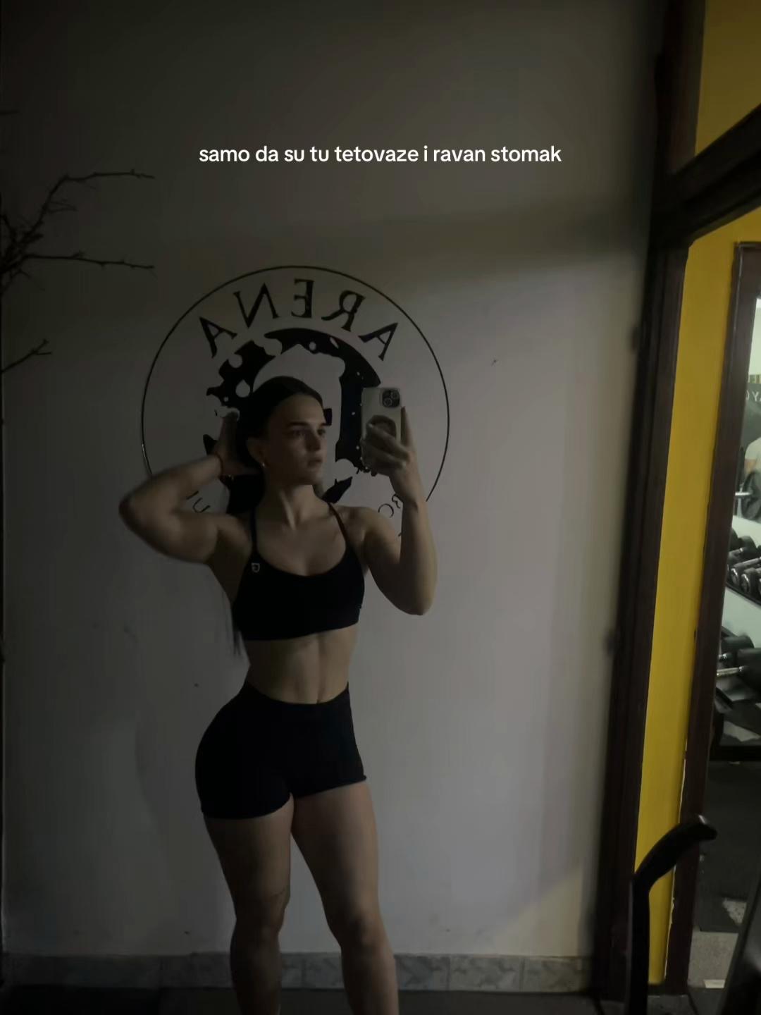@Mina🐈⬛