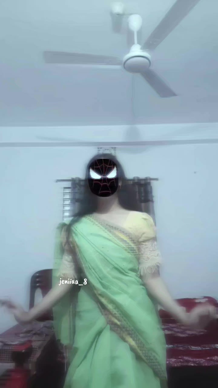 @जेनिया?💋