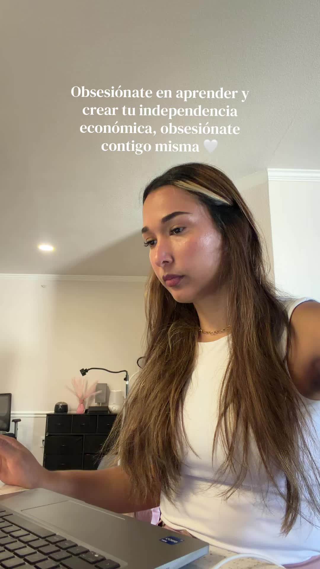 @Blanke Garcia Lash Trainer