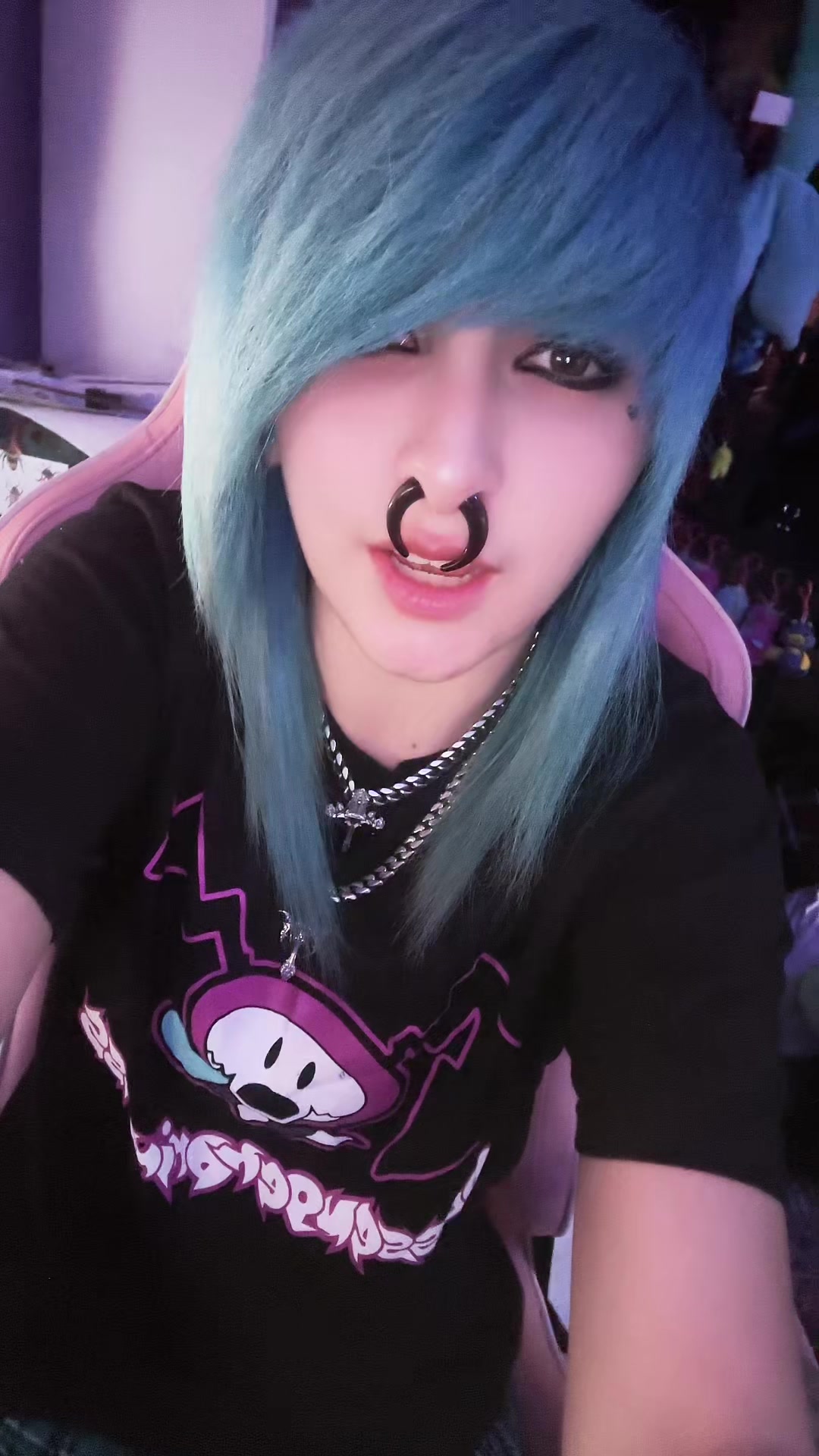 @Xx_CHARLI_CLAWS_xX