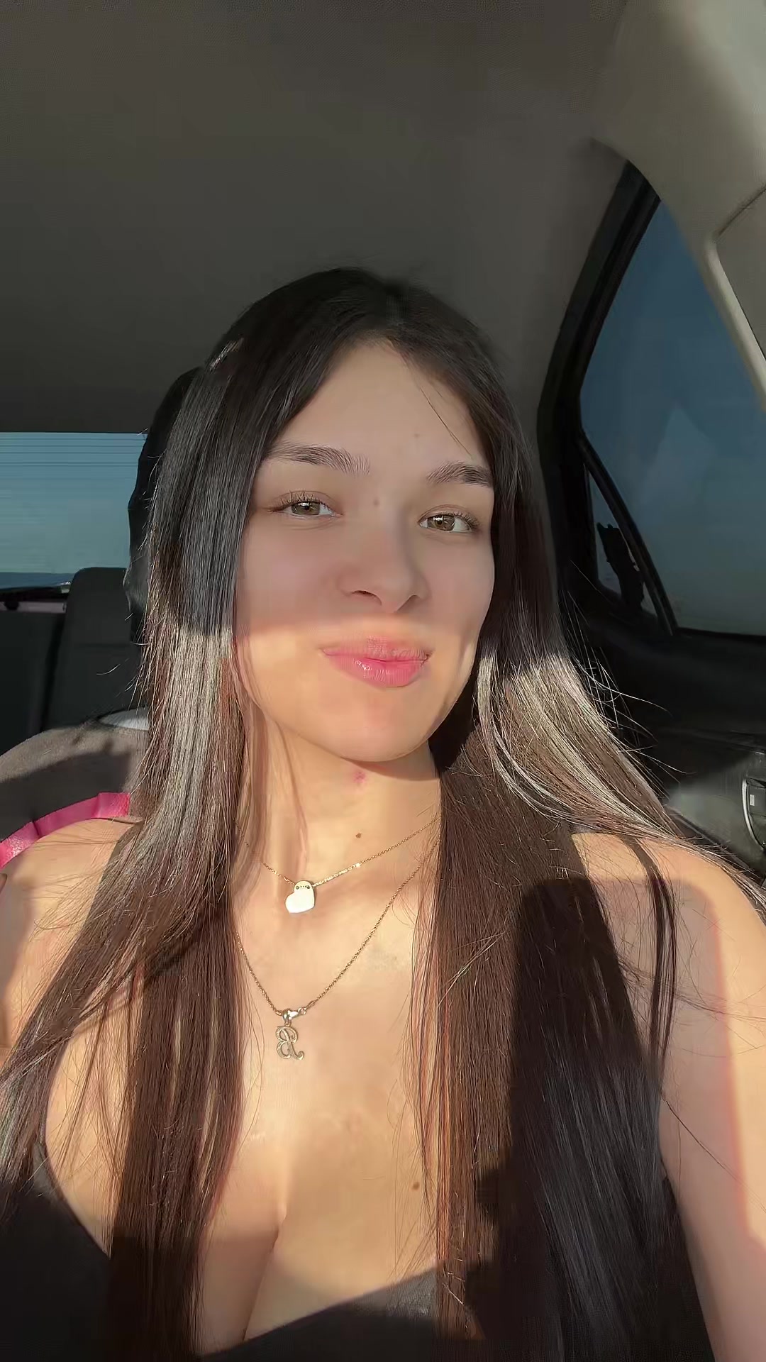 @<3