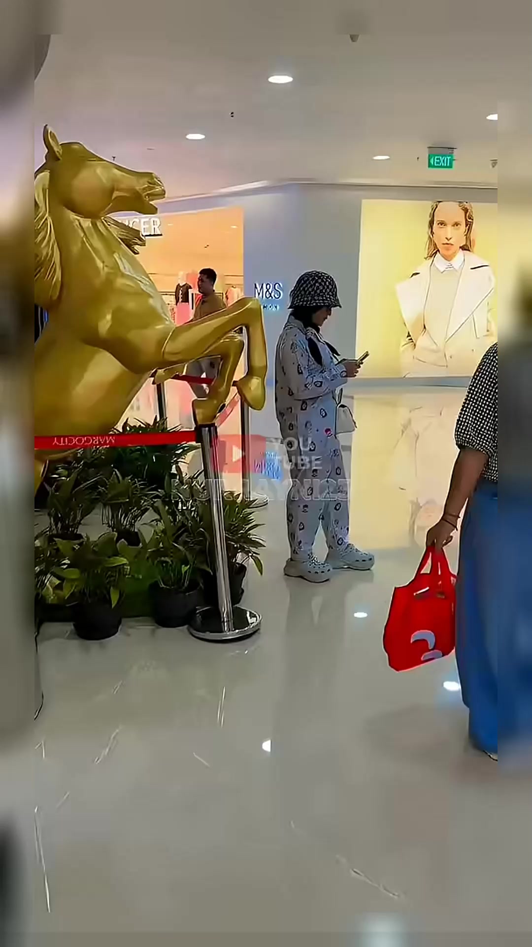 @user3658736651867