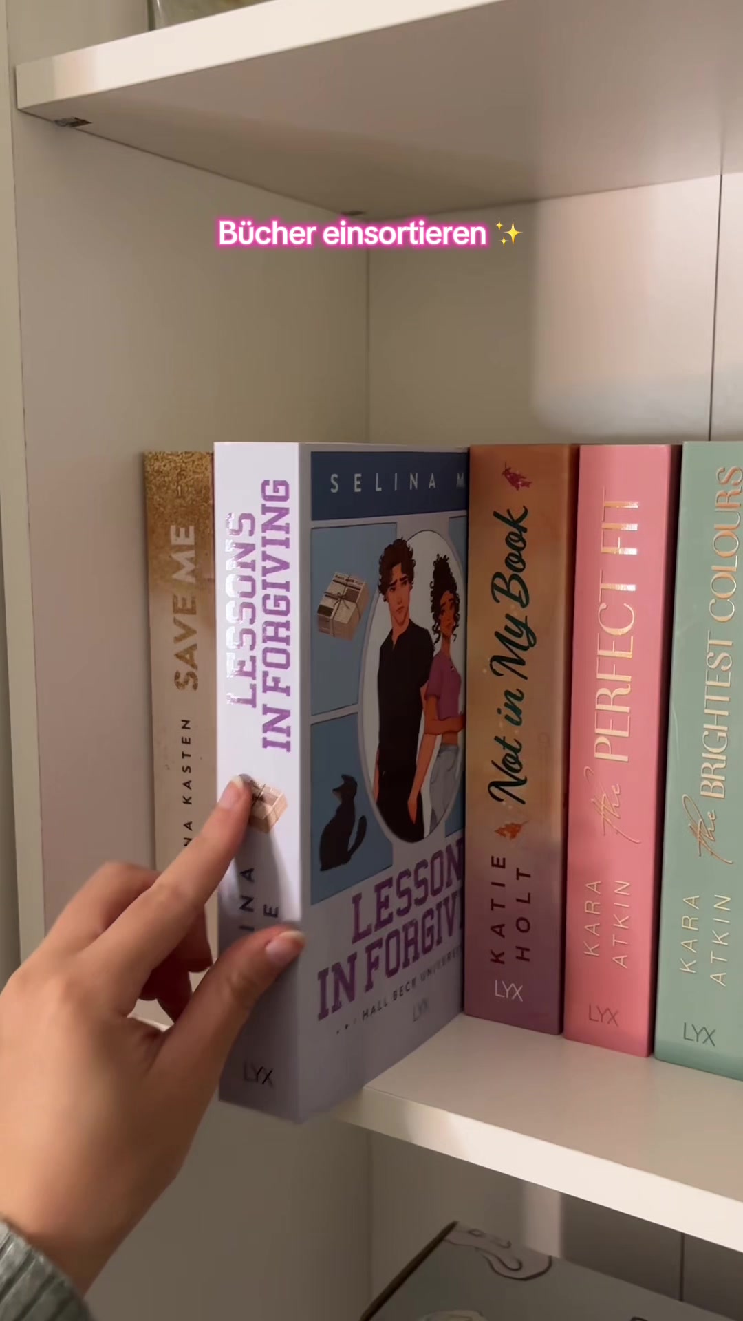 @Emmelie | Booktok 🤍✨📖