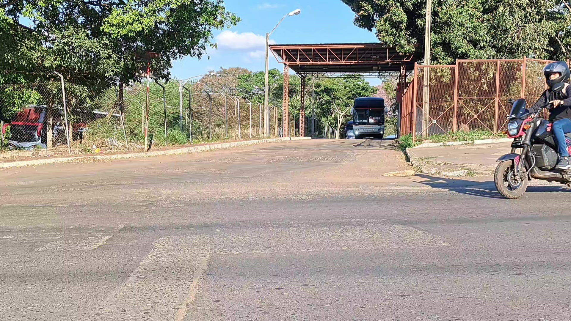 @Amantes de la Busología