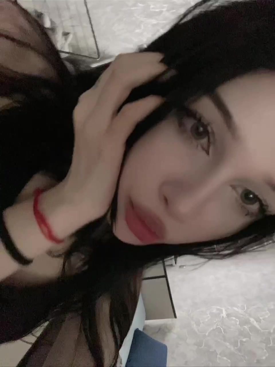 @//