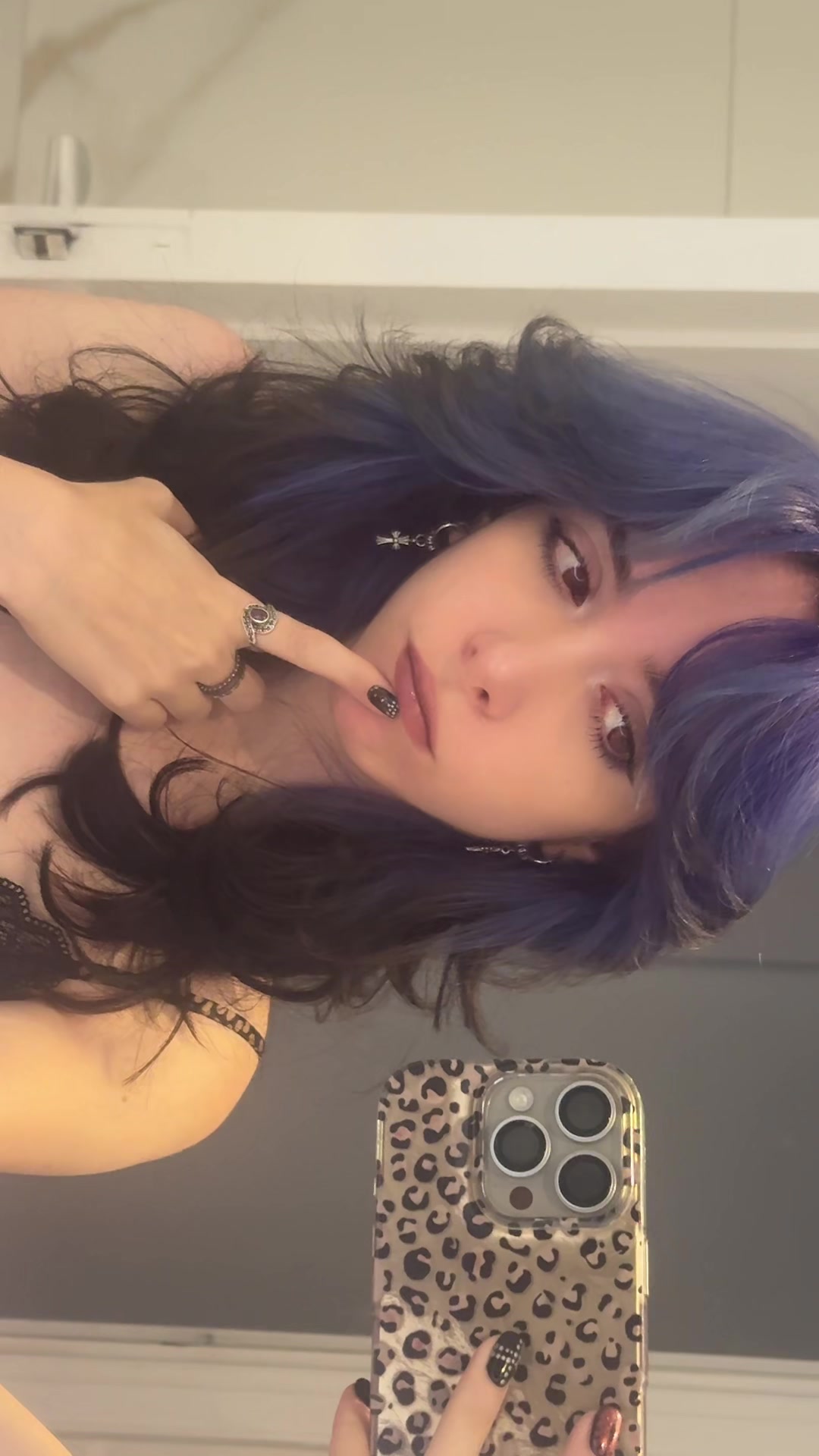 @mik