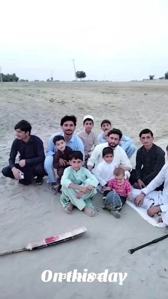@Zia_Khan