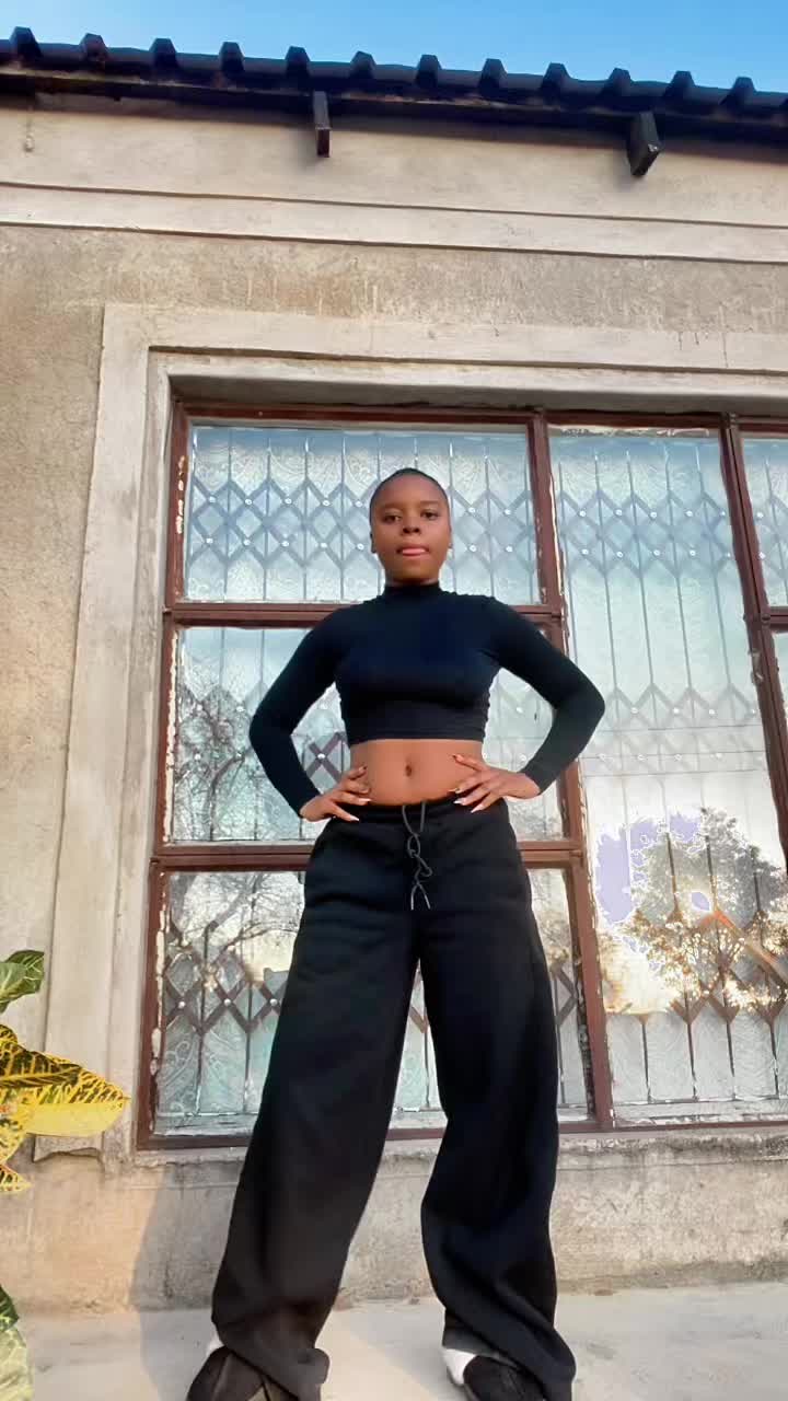 @khumeshna Nxumalo