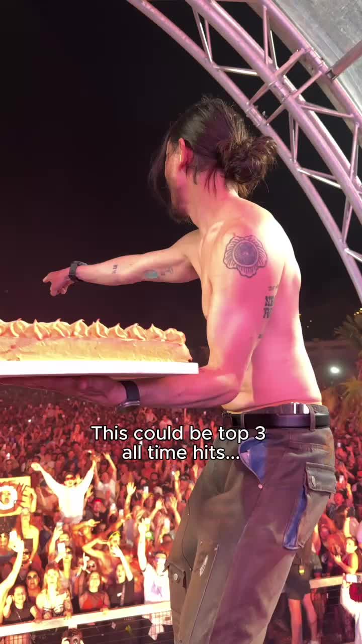 @Steve Aoki