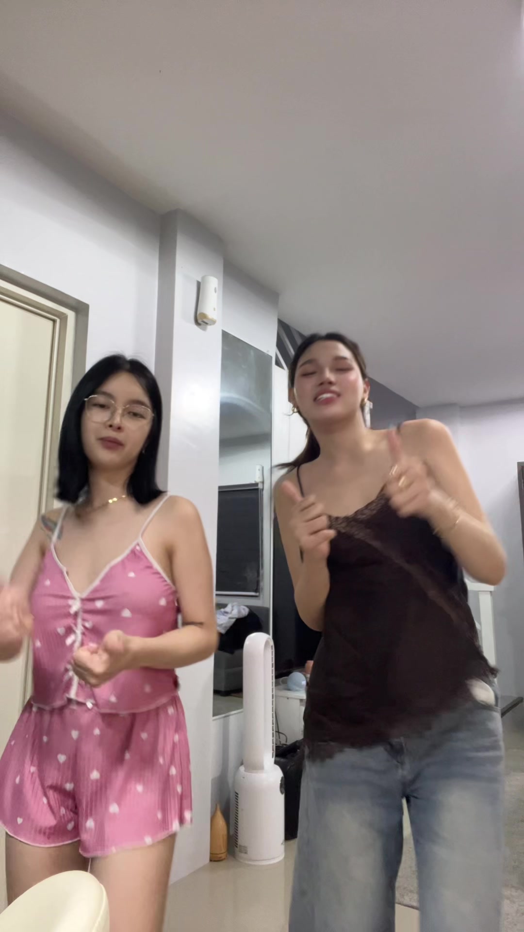 @phiaaabudolfinds