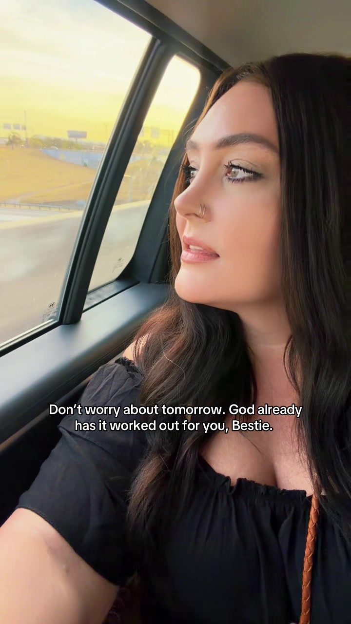 @✝️ Stephy Maddy Music 🖤