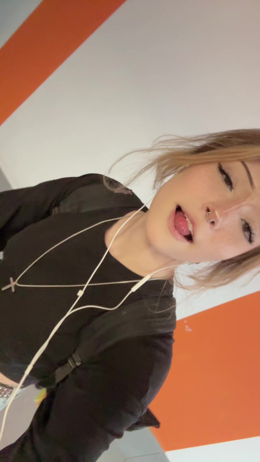 @skrolliks